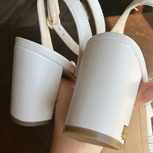 Tommy Hilfiger Taupe Cream Sarifina Block Heel Sandals - Picture 8 of 9